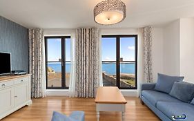 Apartment 8 Waterstone House - Luxury Apartment, Sea Views, Pet Friendly