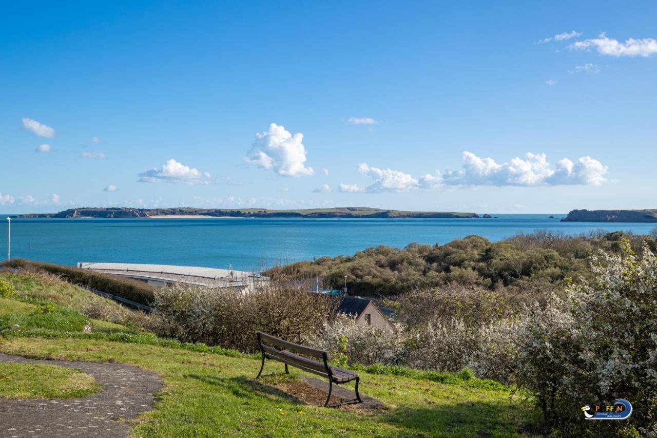 Apartment 8 Waterstone House - Luxury Apartment, Sea Views, Pet Friendly Tenby Exterior photo